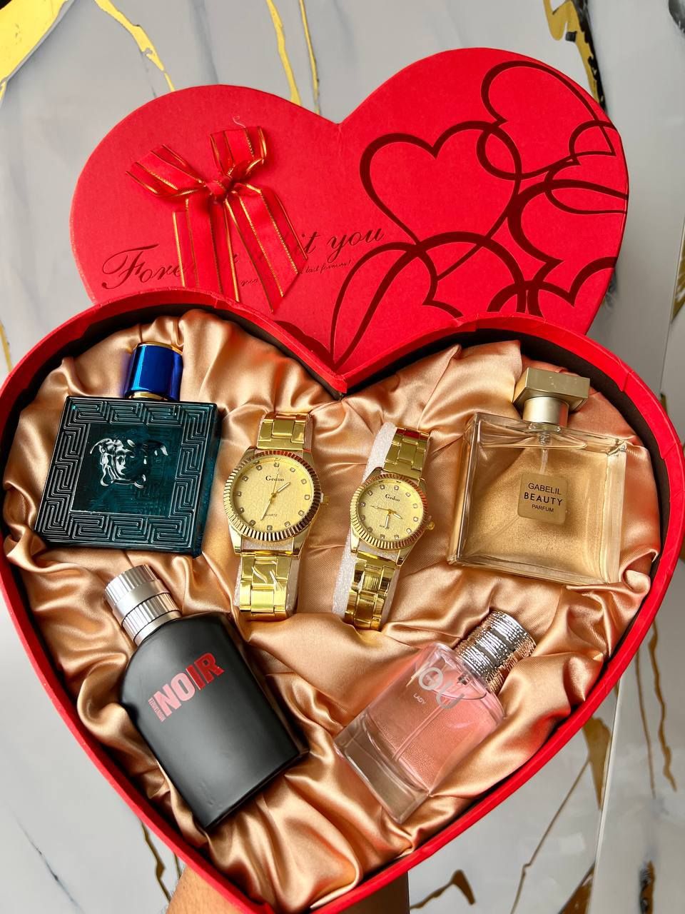 Couples Gift Sets - Couple Watches, Couple Perfumes and Deodorant Sprays