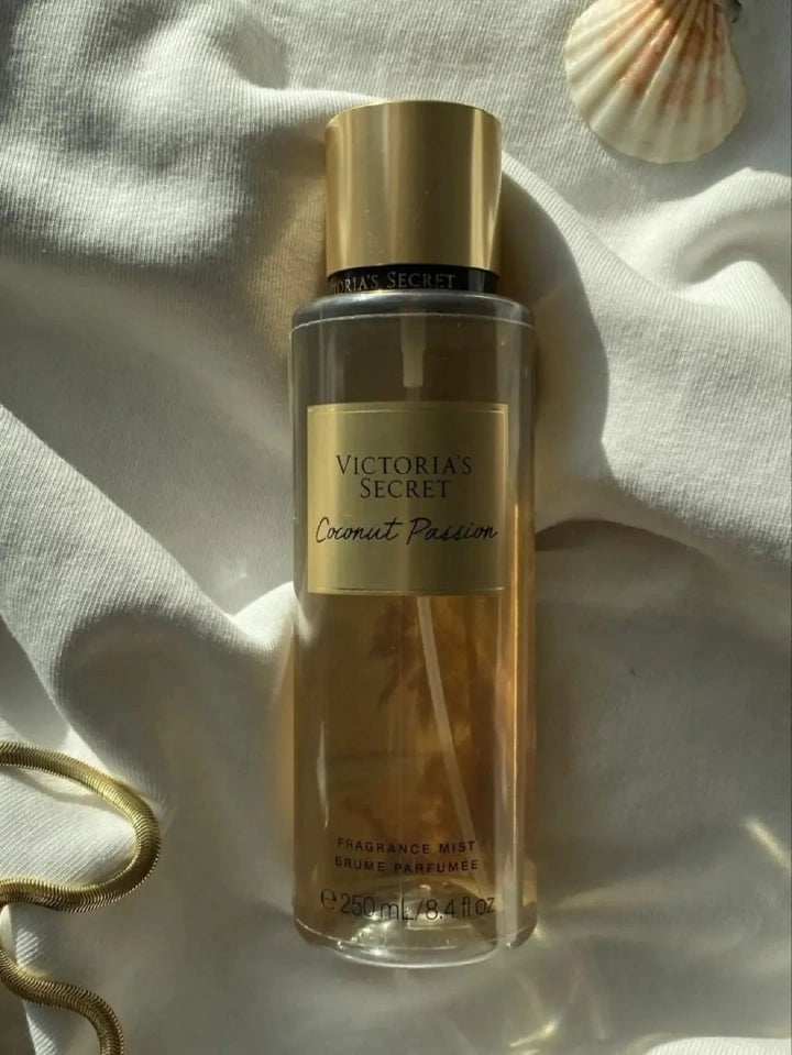 Victoria's Secret Coconut Passion Body Mist – Coconut & Vanilla Fragrance Body Spray for Women, Long Lasting Sweet Tropical Scent, Refreshing Perfume Mist for Everyday Wear