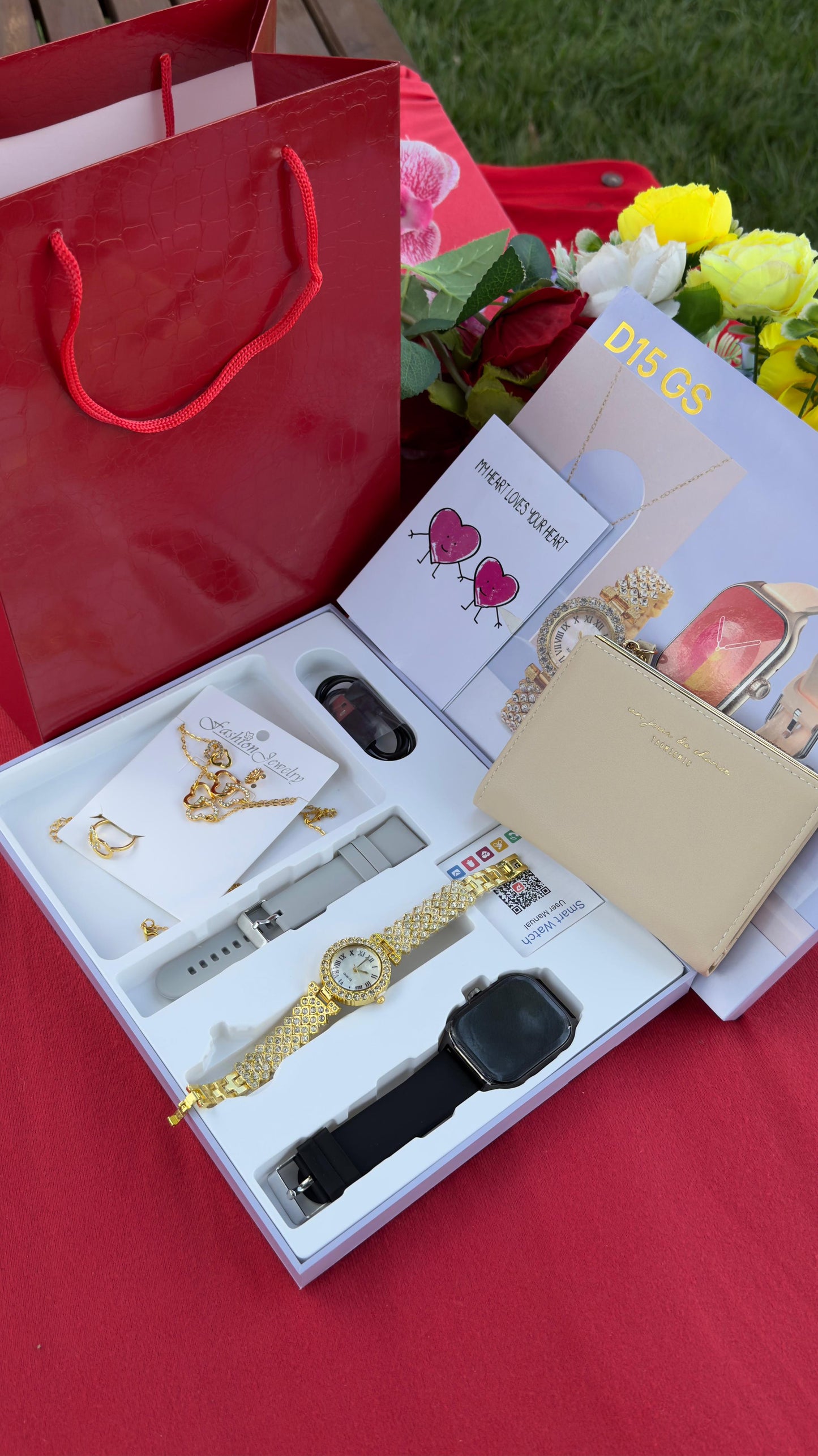 VALENTINES LADIES GIFT SET💞👩‍❤️‍💋‍👩  🎁SMARTWATCH x PURSE