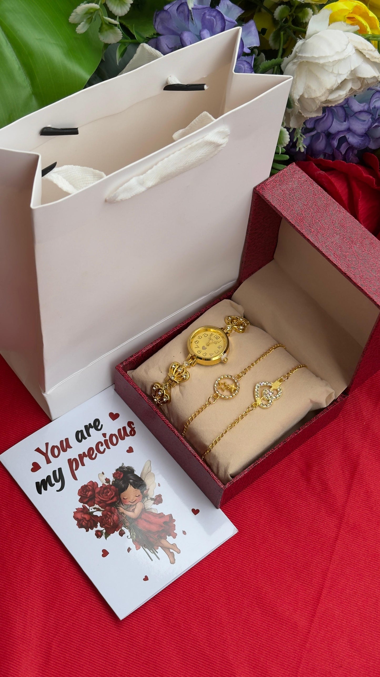 💕❤️VALENTINES LADIES GIFT SET💞👩‍❤️‍💋‍👩        ❣️Ladies Watch      ❣️Jewelry set