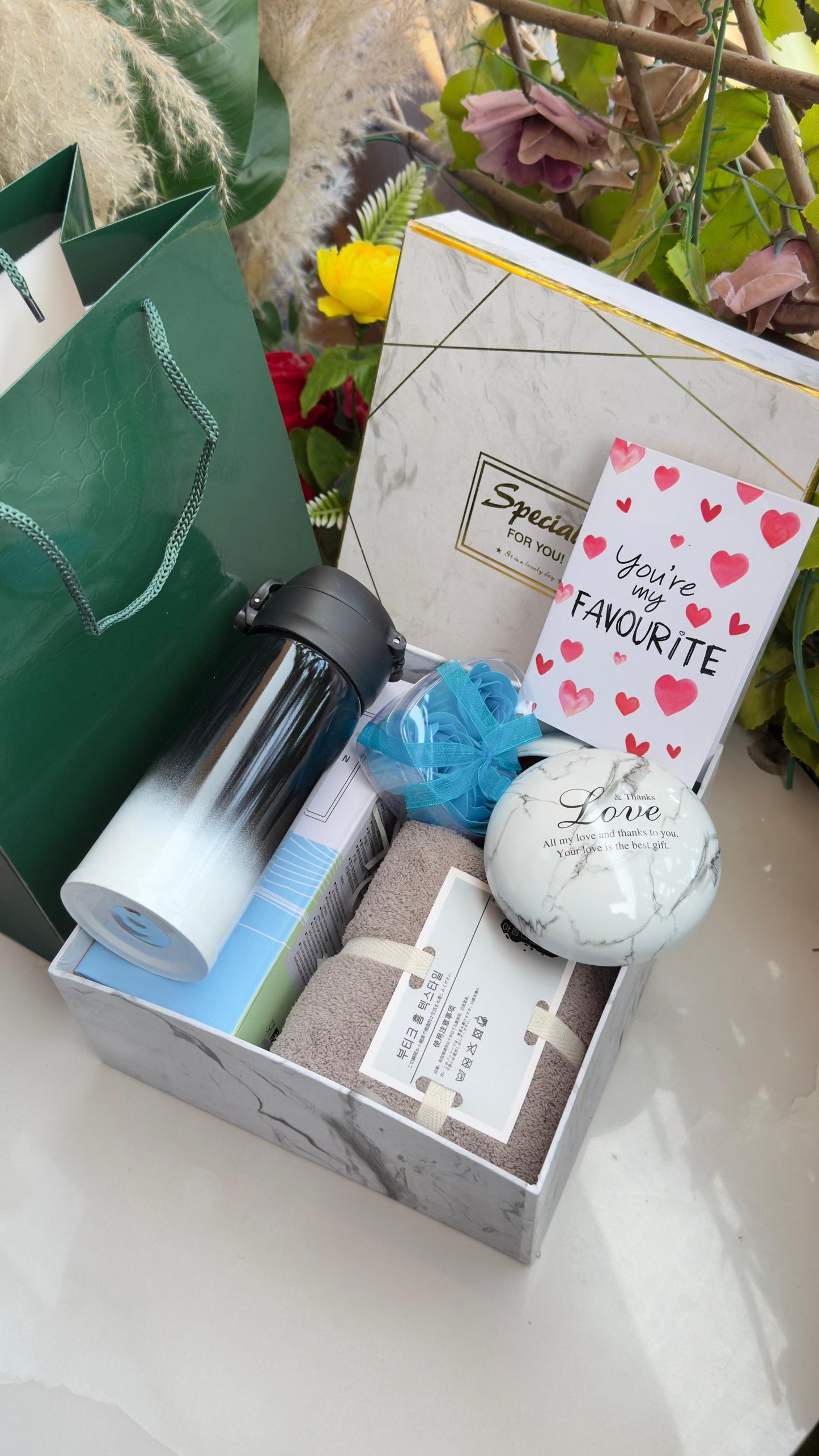 HAPPY HOLIDAYS GIFTS - VALENTINE GIFT IDEAS